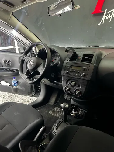 Nissan March 1.6 Sense At