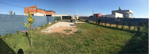 Terreno En Venta - 300mts2  - Arana