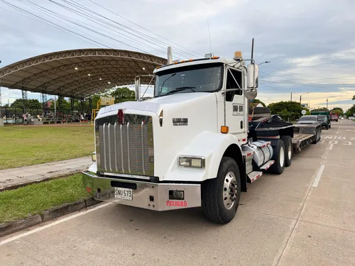 Kenworth T800 Modelo 2014