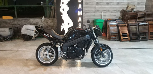 Triumph Sprint St 1050