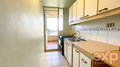 Departamento En Arriendo De 2 Dorm. En Valparaíso