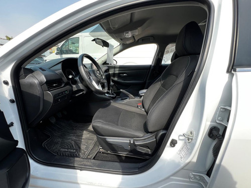 Nissan Sentra 2.0 Sense Mt