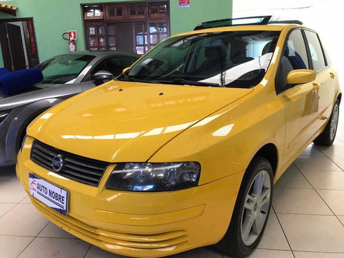 Fiat Stilo Sporting 1.8 8v(flex) 4p