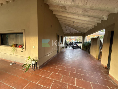 Casa Chalet En Venta En Septiembre, Escobar, G.b.a. Zona Norte