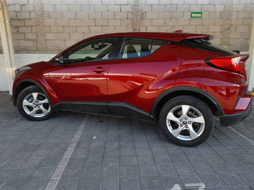 Imagen 3 de 15 de Toyota C-hr 2019 4p Cvt L4/2.0 Aut