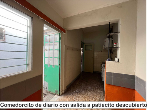 Chapado A La Antigua Ph 2 Amb. Lateral Con Patio