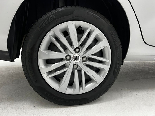Fiat Cronos 1.3 FIREFLY FLEX DRIVE MANUAL