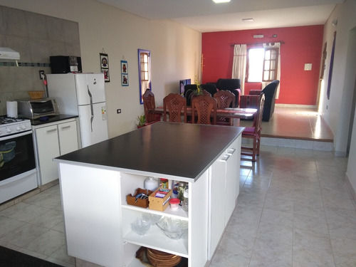 Imagen 5 de 14 de Departamento Necochea - Salta (capital)