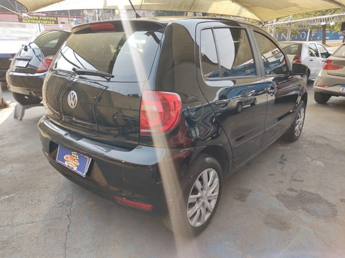 Imagem 4 de 12 de Volkswagem Fox 1.0 Gii 2013 4p Preto Completo
