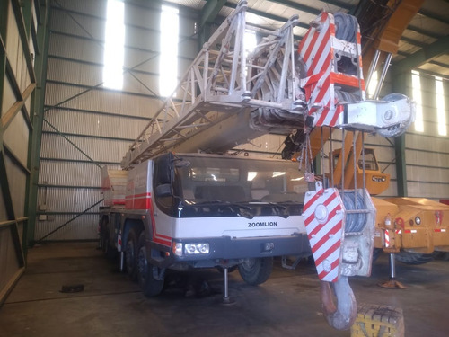 Grua Zoomlion Qy70v