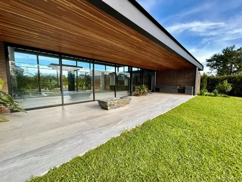 Casa En Venta En Llanogrande Rionegro