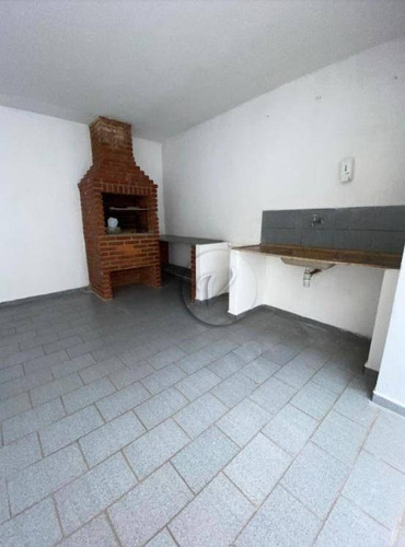 Excelente Casa Com 04 Vagas De Garagem - Ca3126