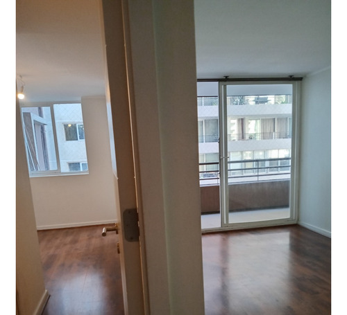 Se Vende Departamento En Ñuñoa A Pasos Del Metro