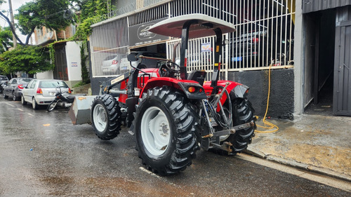 Trator Massey Fergusson 4707 Com Acessorios 2021