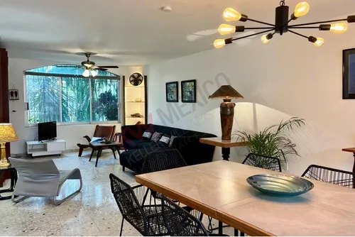 Precio Reducido Casa Con 2 Terrazas En La Azotea Y Un Patio