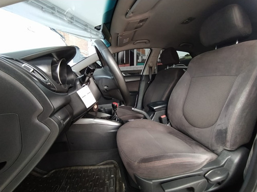 Kia Cerato Forte 2011 1.6 Hb Mecanico 1.6 2ab Abs
