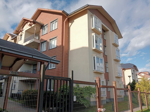 Departamento En Barrio Exclusivo Y Excelente Conectividad