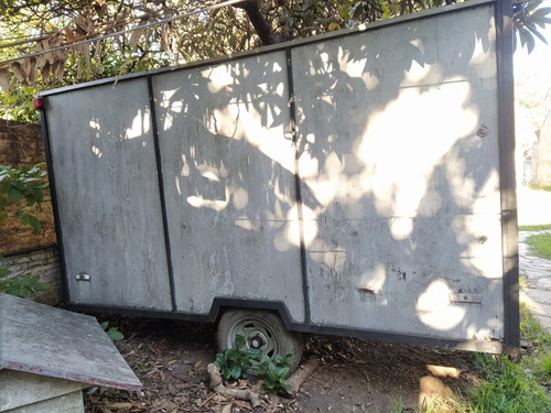 Trailer, Carro, Batan De Carga O Camping