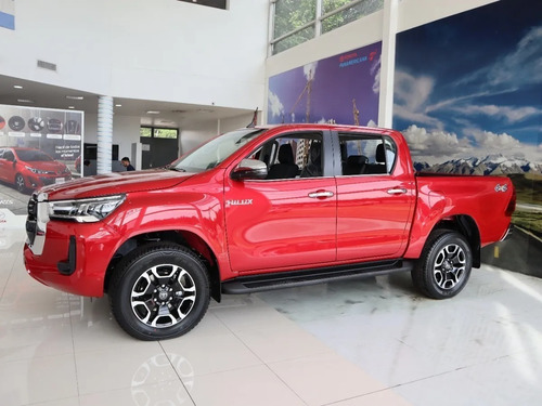 Imagen 1 de 15 de Toyota Hilux 2.8 Dc Srv 177cv 4x2 At