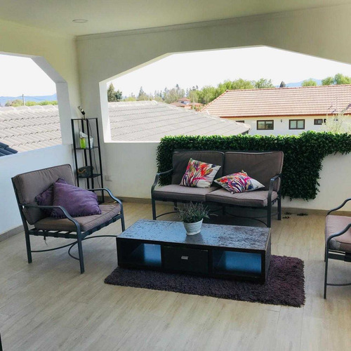 Comodidad Y Estilo En Casa 5d 4b (63246)