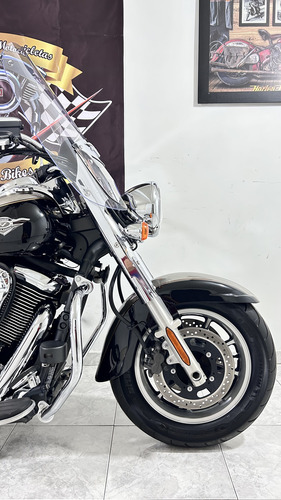 Kawasaki Vulcan Nomada 1700