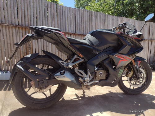 Imagen 15 de 19 de Bajaj Rouser Rs 200