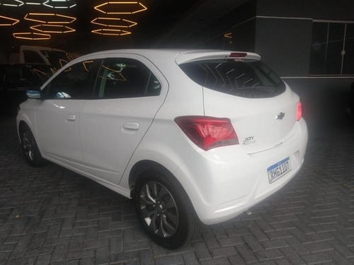 Chevrolet Onix Joy Hatch 1.0 8v Black Edition Flex Mec.