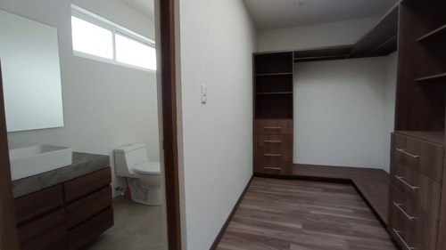 Casa En Venta En Metepec