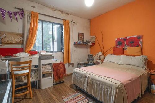 Venta - Casa Tipo Ph - Multifamiliar - 5 Ambientes - Terraza - Taller De Trabajo
