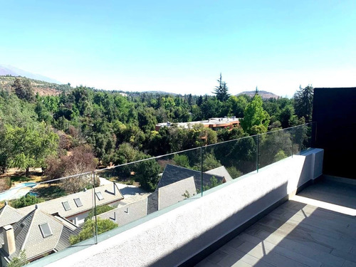 Departamento En Arriendo De 2 Dorm. En Las Condes