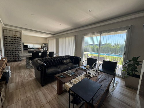 Venta Casa En El Canton