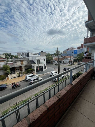 Monoambiente En Alquiler En Moron Sur