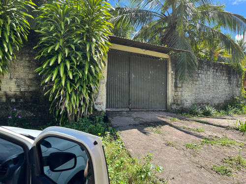 Chácara Com 2 Quartos, Sala, Copa, Cozinha E Banheiro Social