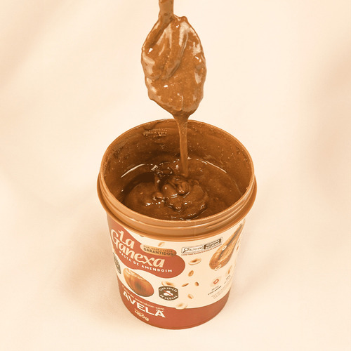 Pasta De Amendoim La Ganexa Sabor Avelã Em Pote De 1kg Sabor Chocolate