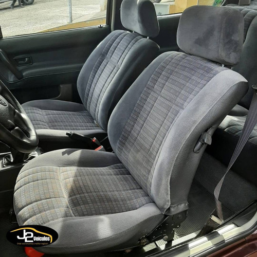 Imagem 13 de 15 de Volkswagen Santana 2.0 Glsi 8v Gasolina 2p Manual