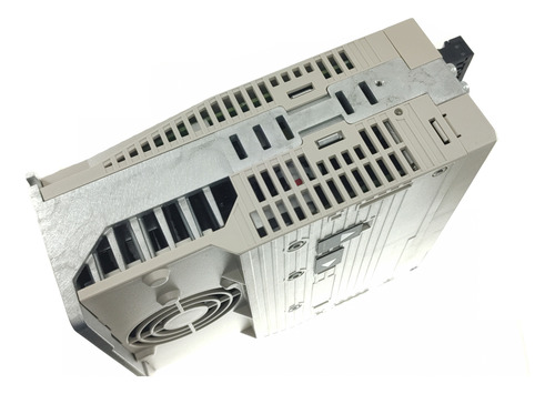 Servodrive Yaskawa Servopack Sgdv-5r5a01a002000 200v 750w
