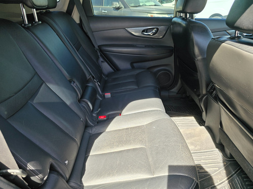 Nissan X-Trail 2.5 Exclusive 2 Row Mt