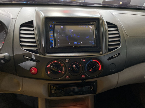 Imagen 19 de 25 de Mitsubishi L200 2.5l