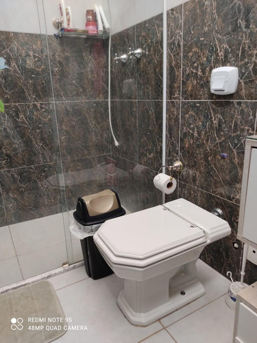 Casa Térrea 3 Quartos, 1 Suíte, 2 Banheiros 160m2 A.c