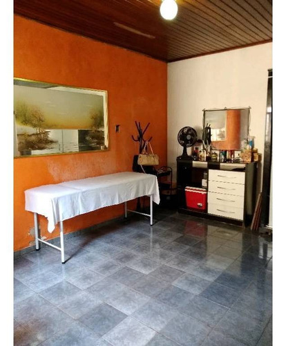 Imagem 8 de 21 de Casa Bem Ampla E Arejada - 25087