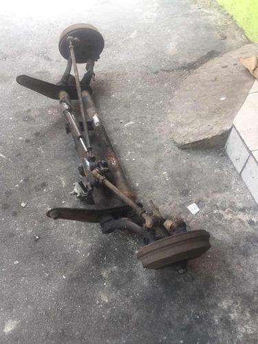 Imagem 1 de 4 de Peças Fusca 1300 1300 1300