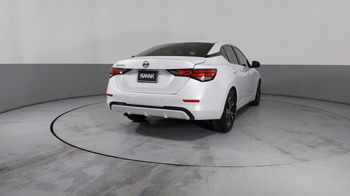 Nissan Sentra 2.0 Advance Cvt