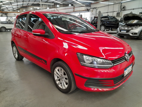 Imagen 2 de 18 de Volkswagen Fox 2018 1.6 Highline
