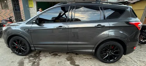 Escape Versión Full Deportiva St-line, Única Dueña