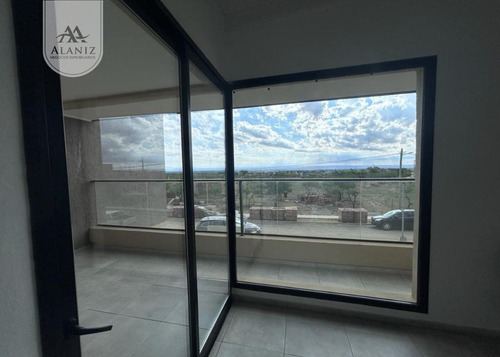 Dúplex De Lujo Venta, En Barrio La Arbolada, Merlo, S.l.