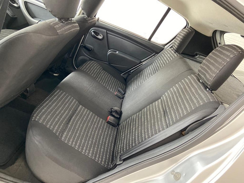 Sandero Expression 1.0 Mt