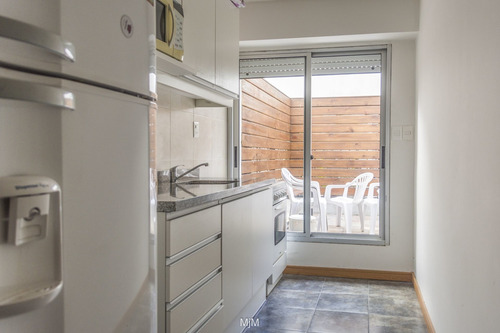 Imagen 4 de 12 de Venta Apartamento De 2 Dormitorios Parque Rodó