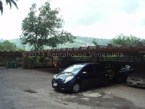 Apartamento En Venta En Macaracuay 24-8255 Le