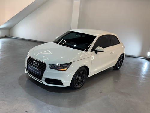 Audi A1 1.2 Attraction Tfsi 86cv