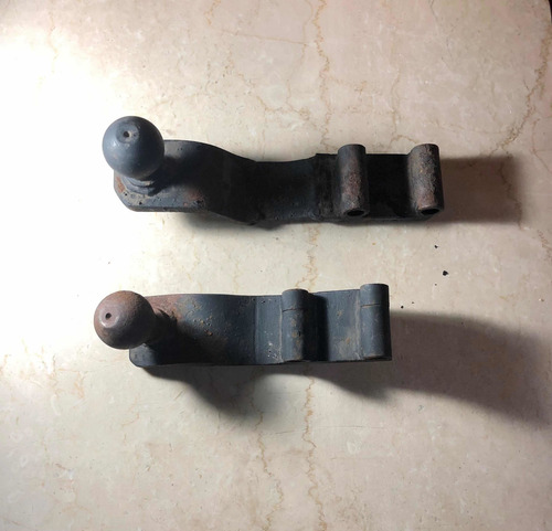 Bochas Para Trailers. Enganches. Juego De 2 Unidades (Usado)